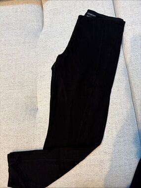 Liverpool Black Ponte Leggings